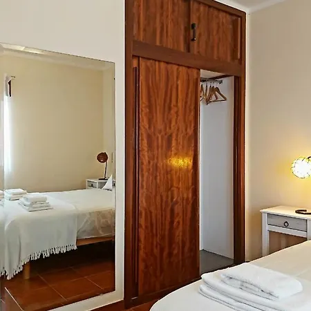 Great 1bed Flat - Da Rocha - Wi-fi - Parking Apartment